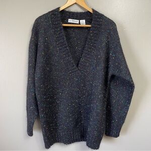 Le Moda Knitwear deep v neck mohair, acrylic and wool blend sweater Medium